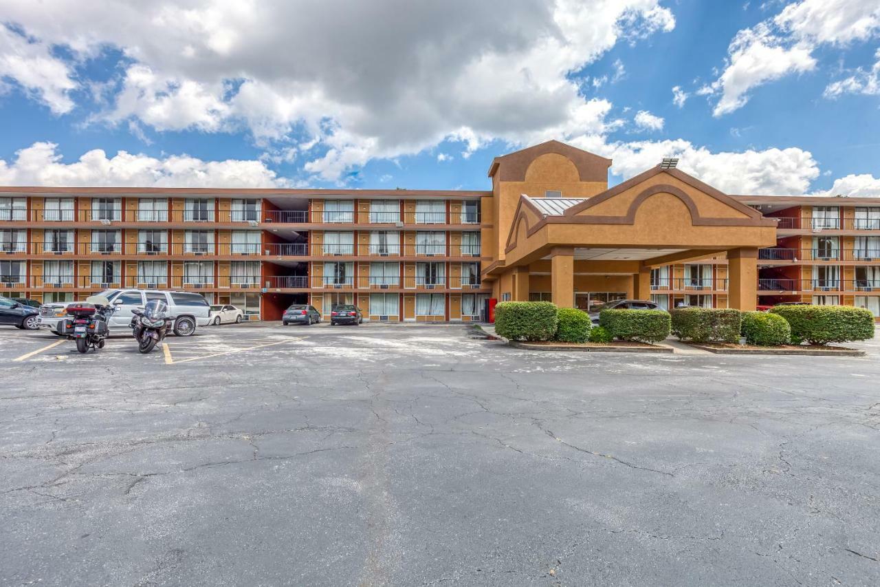 Budgetel Inn & Suites Forest Park Exteriér fotografie